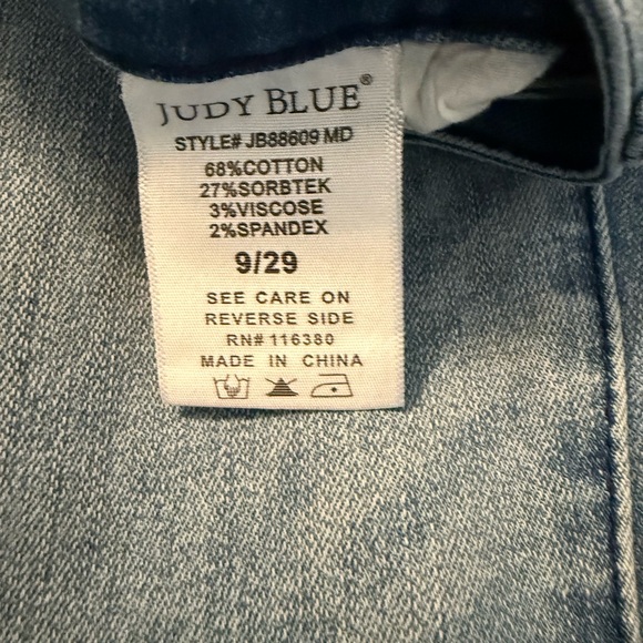 📦 Judy Blue Mid Rise Relaxed Fit Jeans *EXCELLENT CONDITION* - Picture 9 of 9